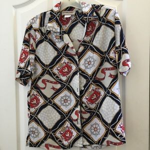 FINAL MARKDOWN
Ladies donnkenny blouse small